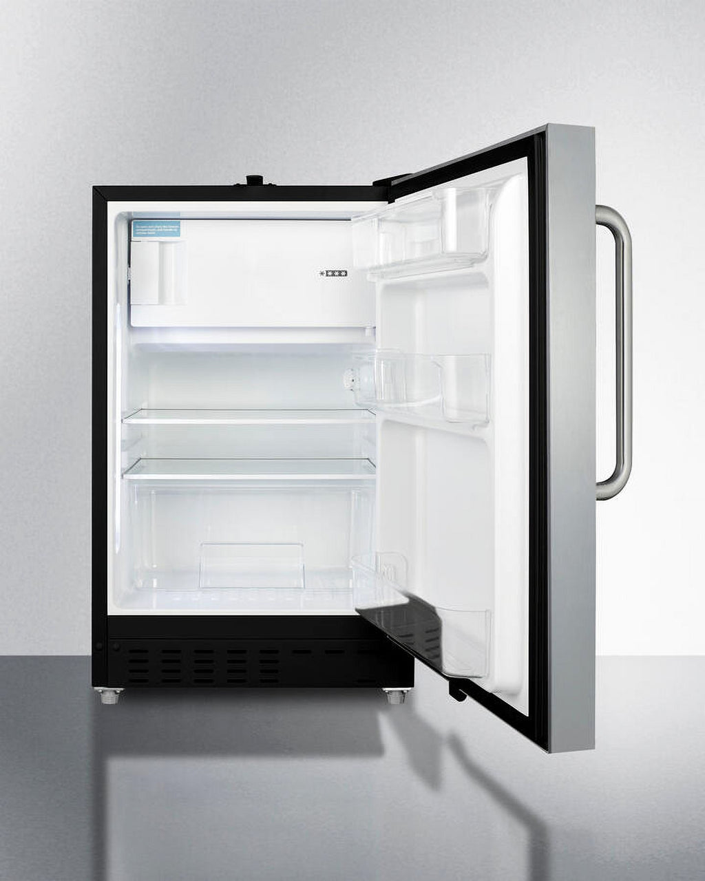 COMPACT REFRIGERATOR L3501