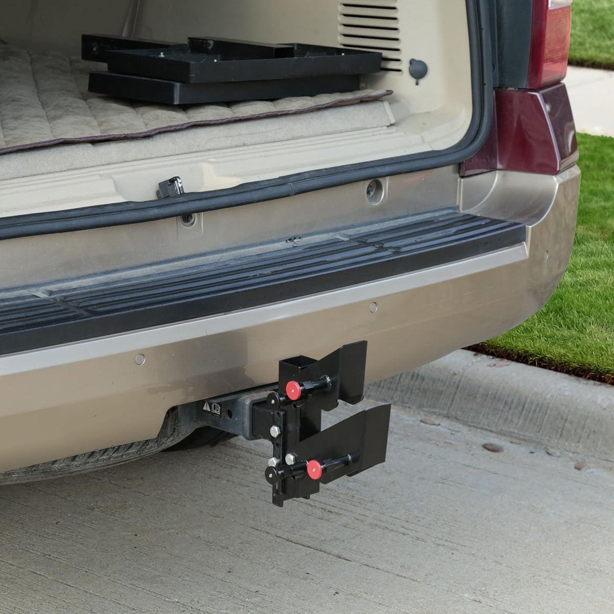 Dog Hitch Step for 2 Inch Vehicle Hitch, Folds Down, Supports Pets up to 200 lb O239