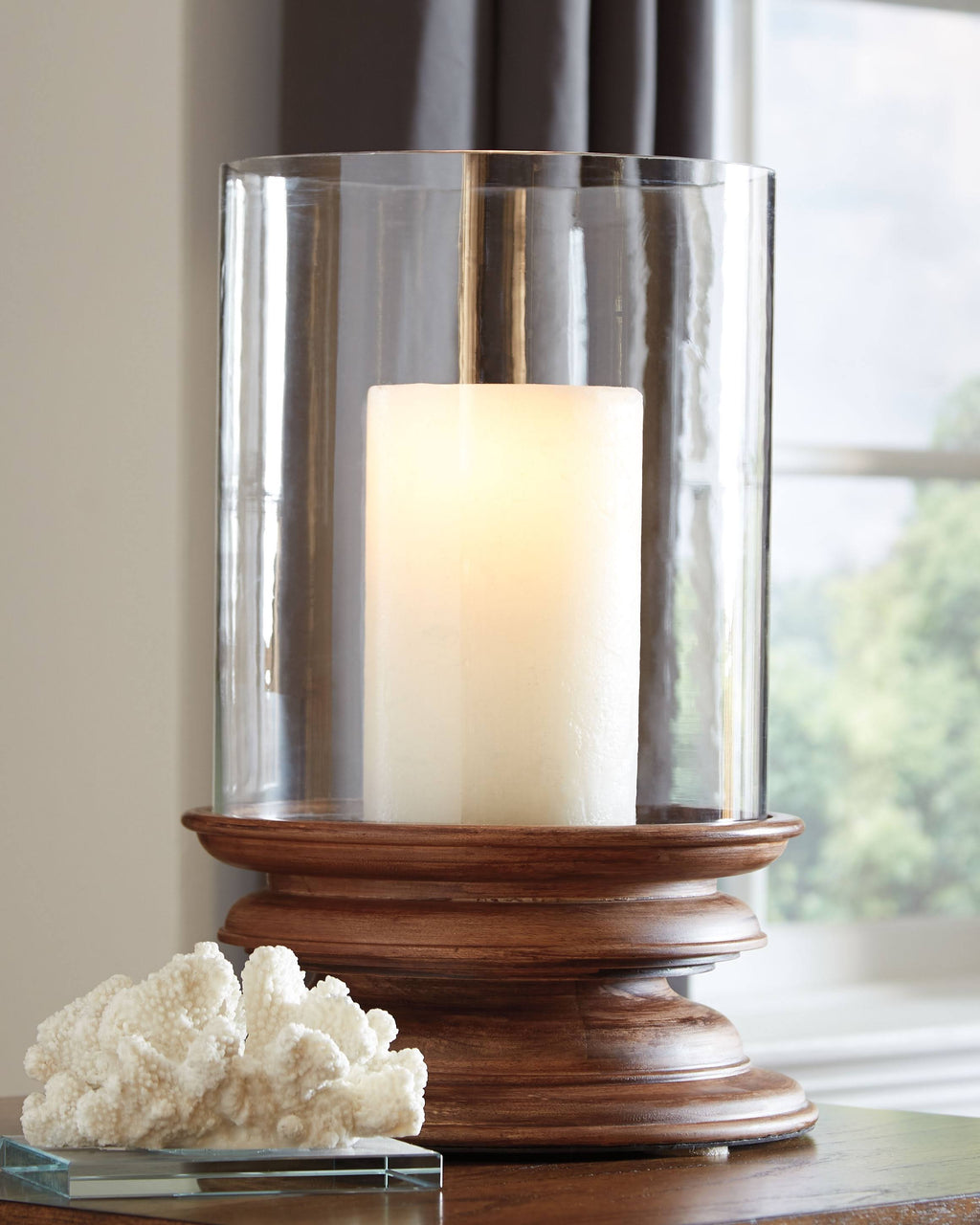Brown Candle Holder S439