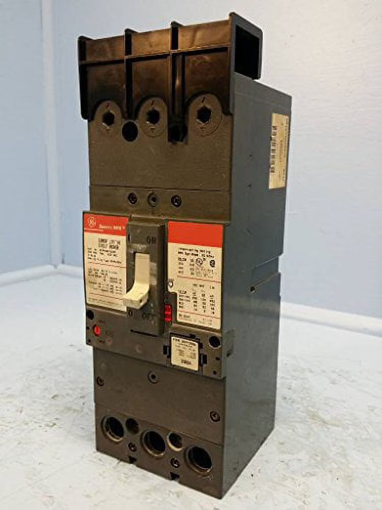 250A Spectra Circuit Breaker 200 Amp Plug 600V R5531