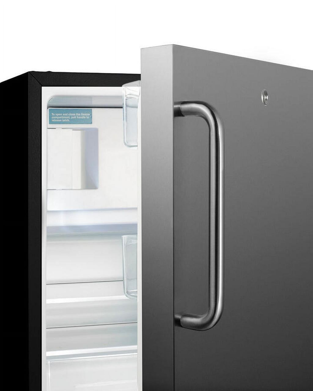 COMPACT REFRIGERATOR L3501