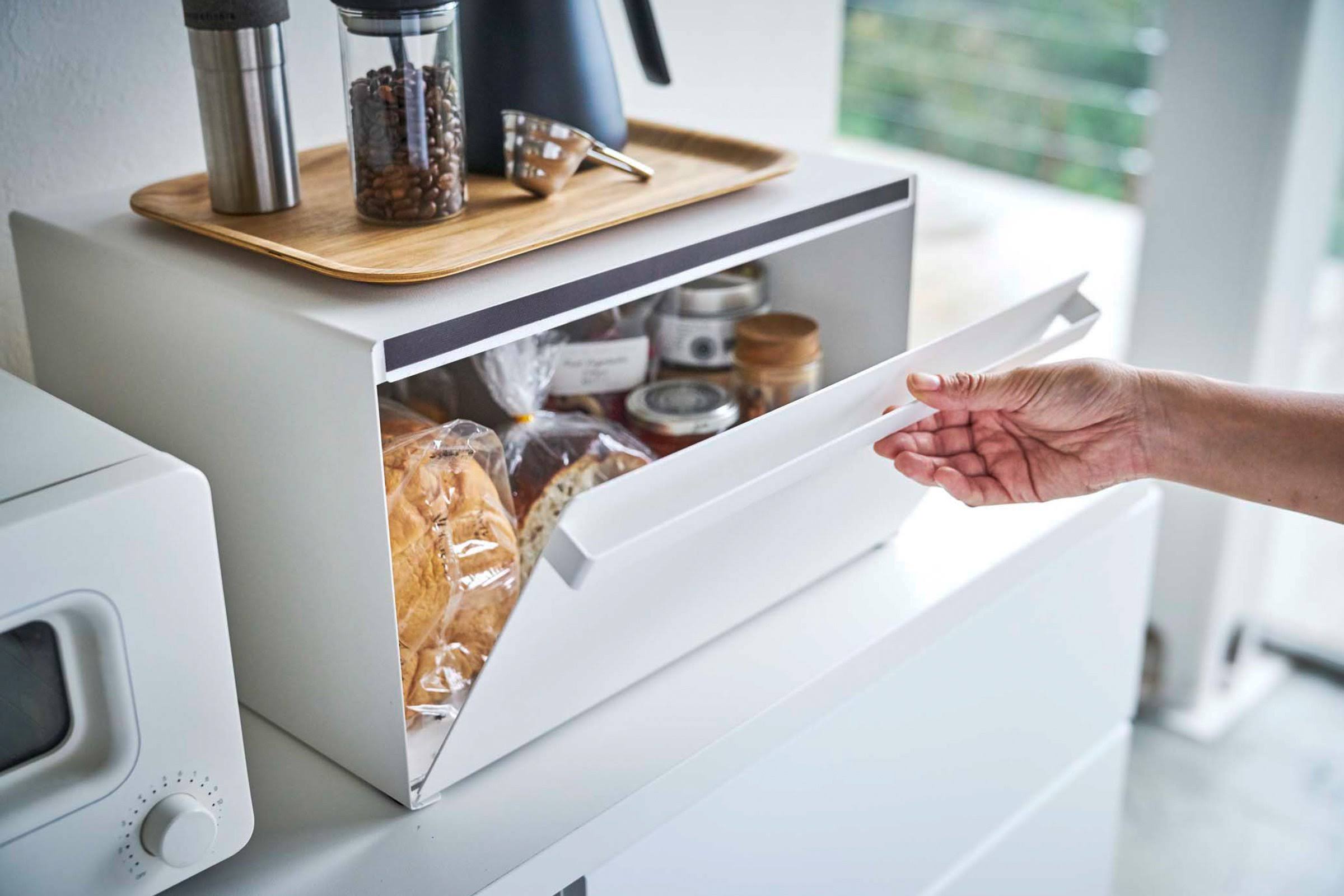 White Tower Bread Box V90972