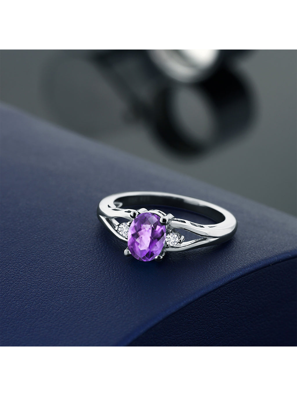 925 Sterling Silver Amethyst and White Lab Grown Diamond 3 Stone Engagement Ring, 1.28 Cttw, Size 9 U428307