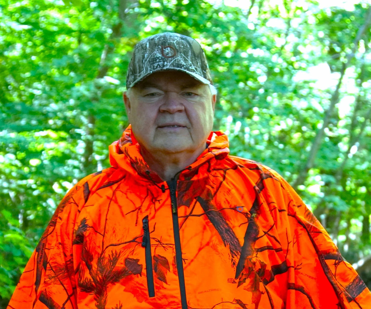 Realtree AP Blaze Camo Waterproof Half Rain Jacket Z63739