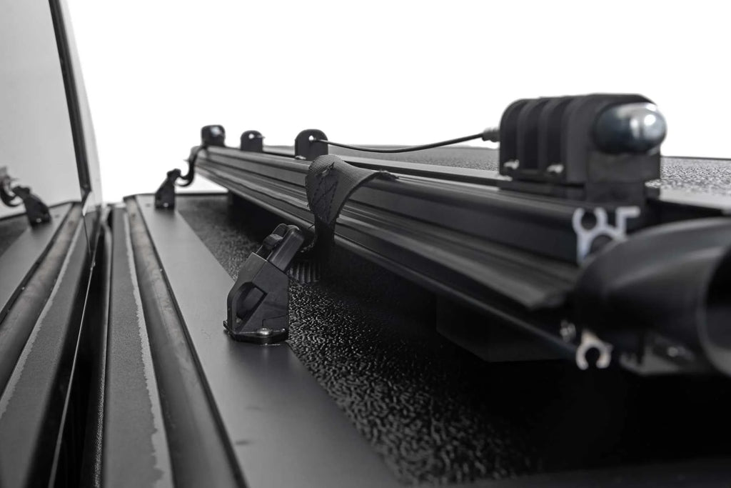 Low Profile Bed Cover for Toyota Tacoma P536