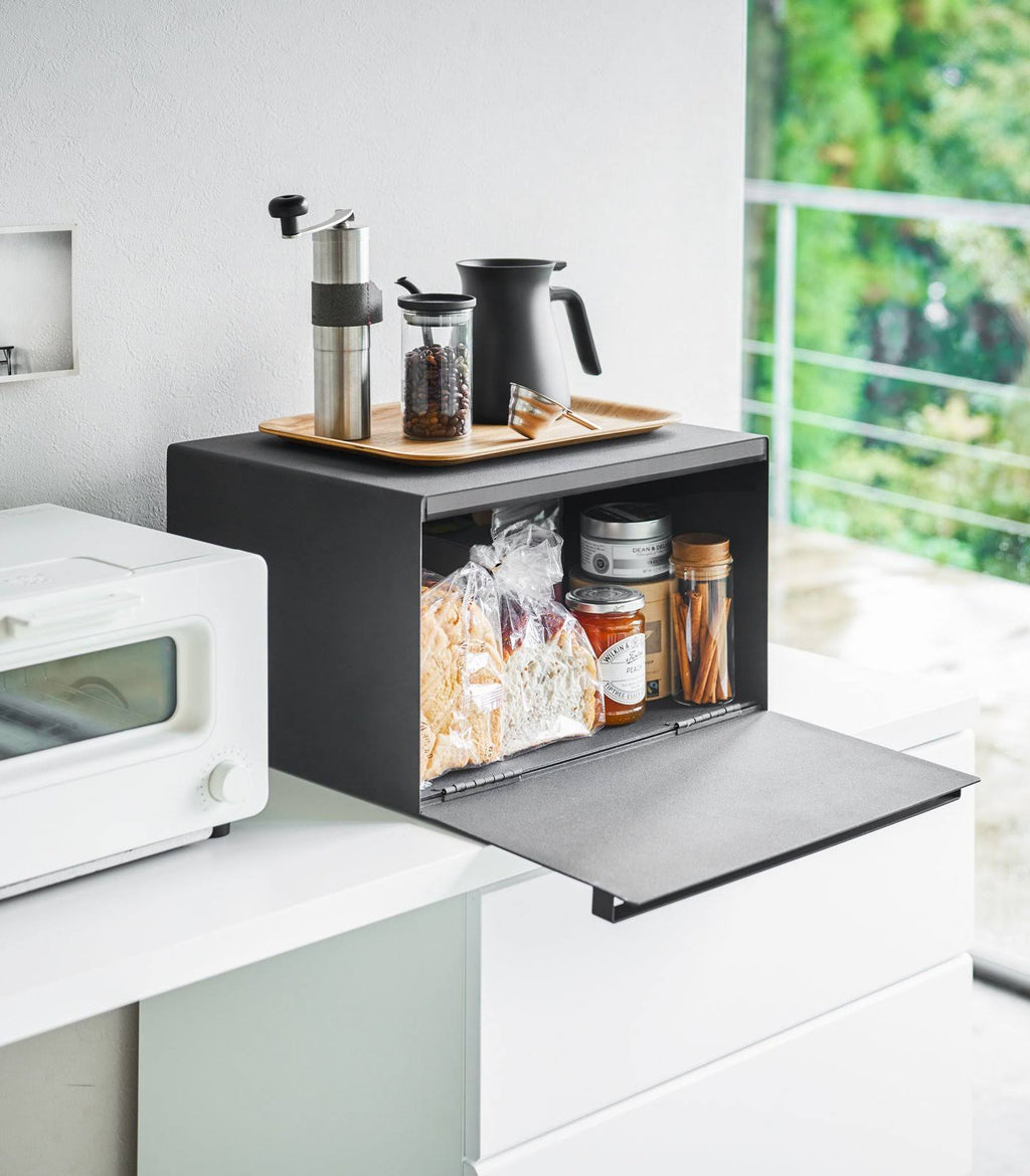 White Tower Bread Box V90972