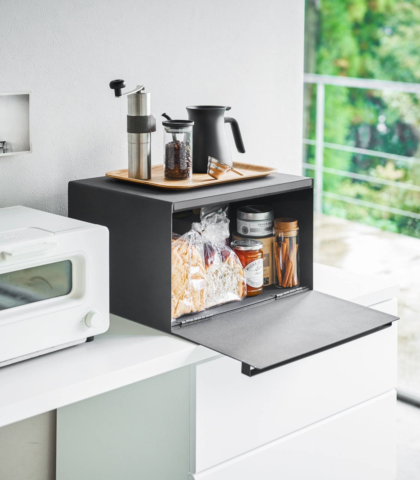 White Tower Bread Box V90972