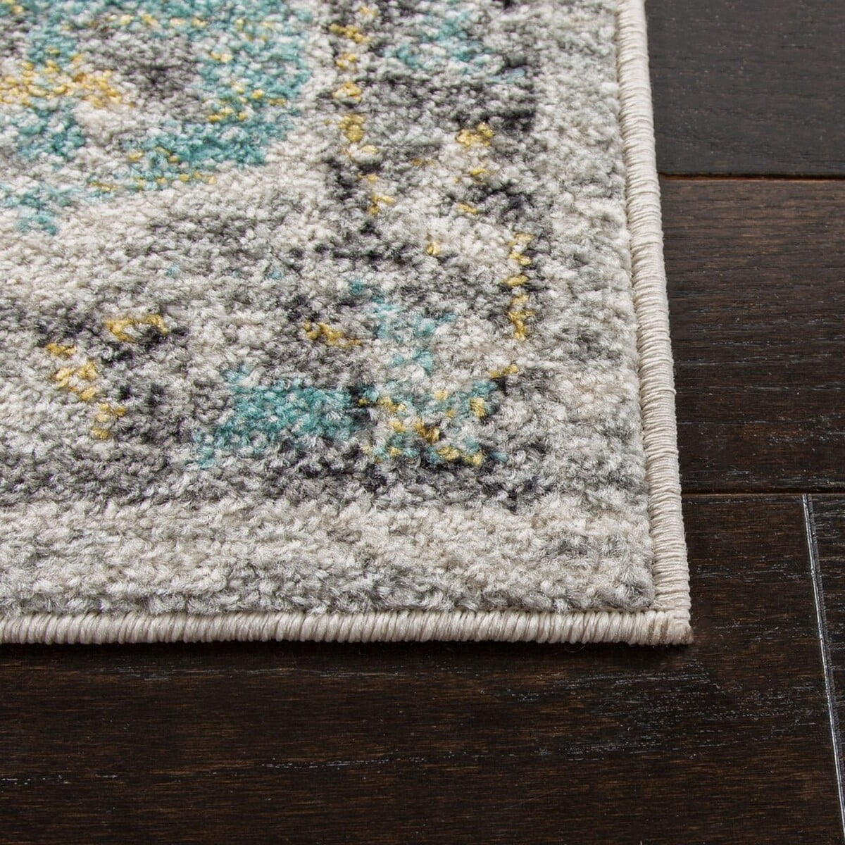 Ivory/Aqua Distressed Area Rug D77746